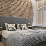 Riverside Old Town Residence - Krk For Stay דירה *